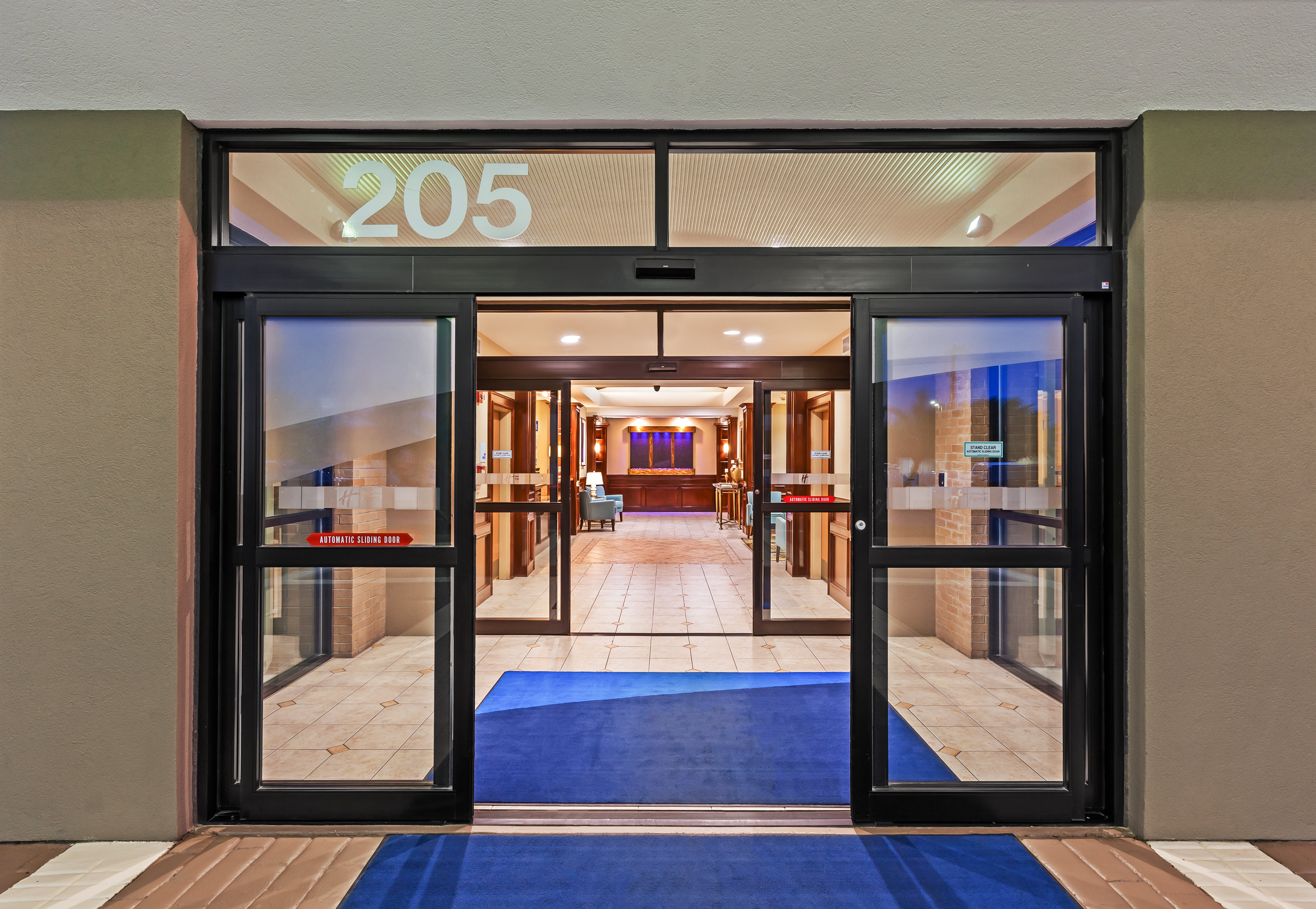 Holiday Inn Express Hotel And Suites Pharr 6/40