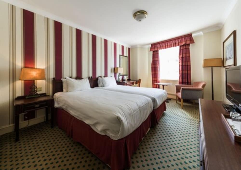 Old Ship Hotel 12/50