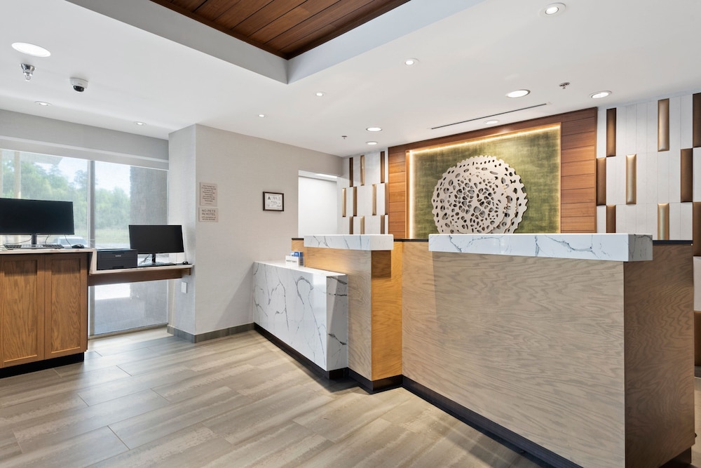 Fairfield Inn Suites Hickory 3/40