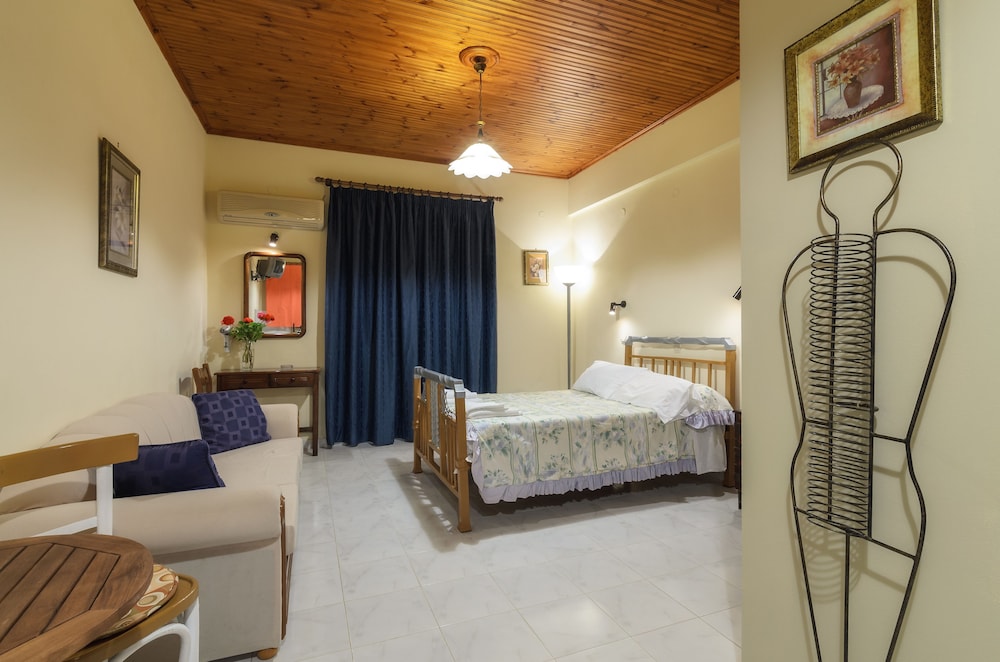 Artemis Room 15/33