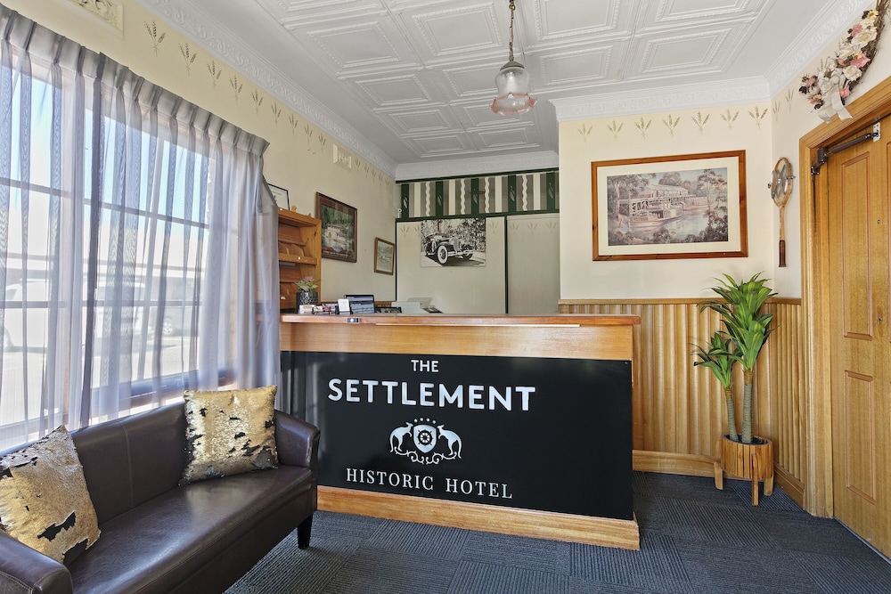 The Settlement Historic Hotel 6/32