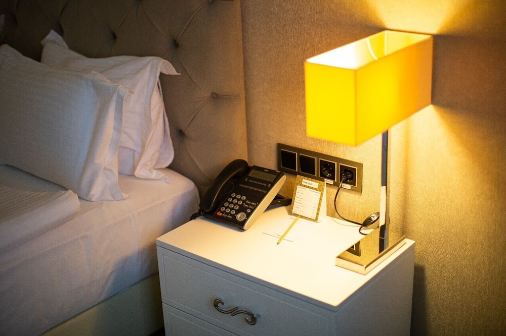 Nevali Hotel 18/50