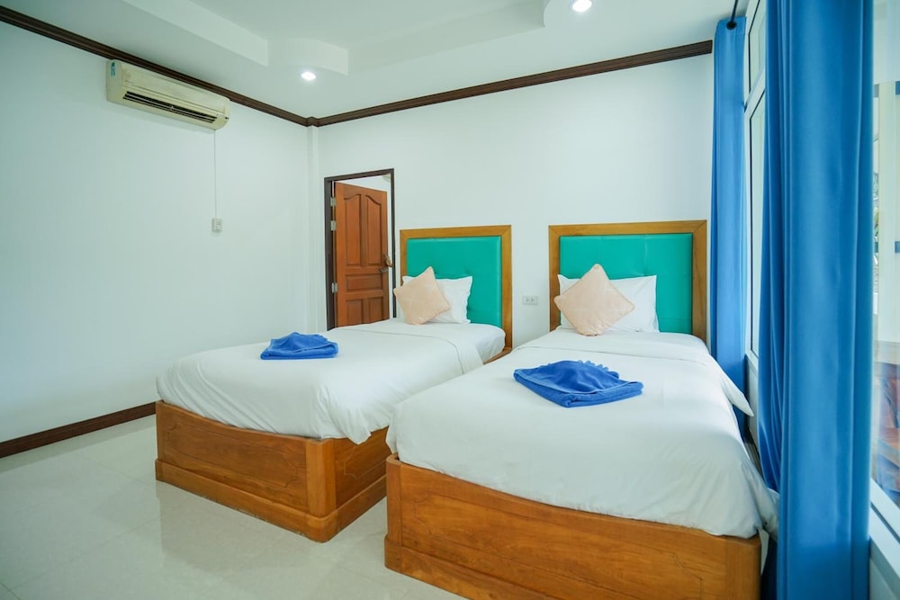 Baan Faa Talaychan Resort 19/65