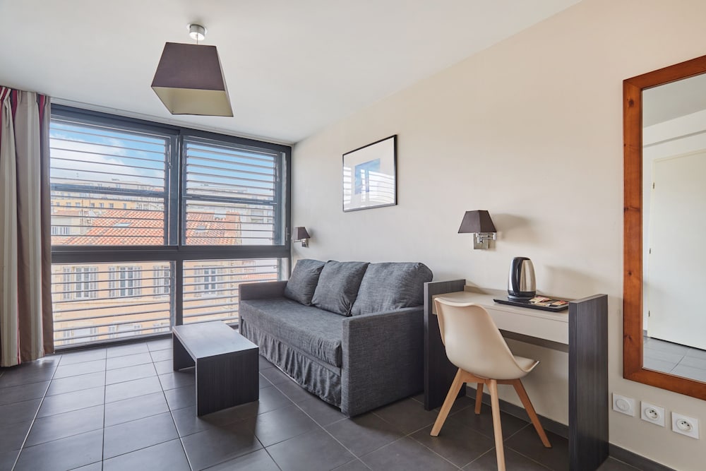 Appart hotel Odalys City Marseille Centre Parc Chanot Velodrome 31/50