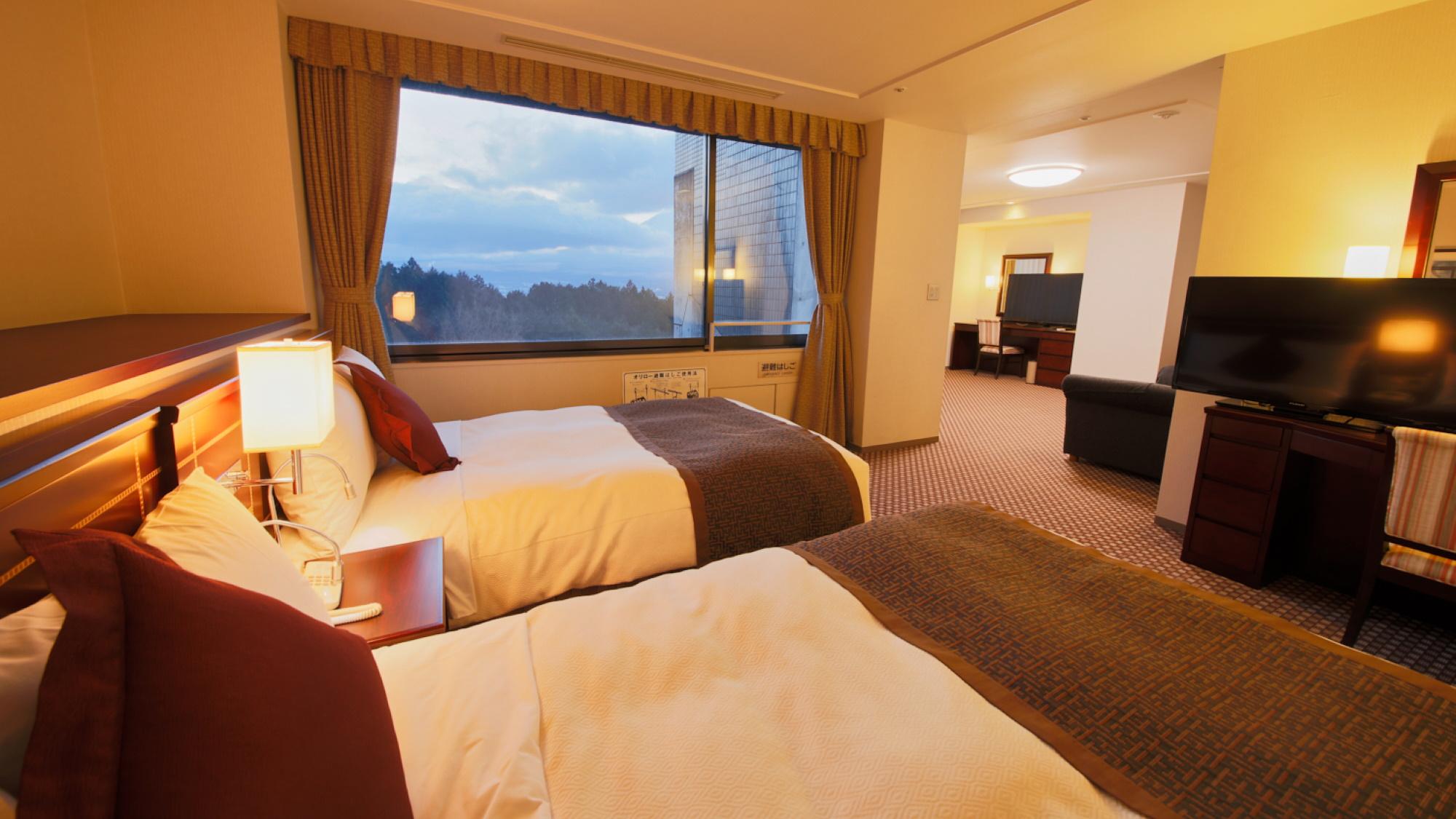 Western, Junior Suite, Mountain Side, Night View