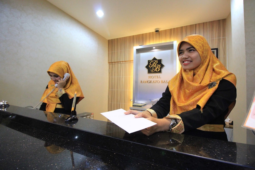 Airy Syariah Padang Barat Hang Tuah 211 7/36