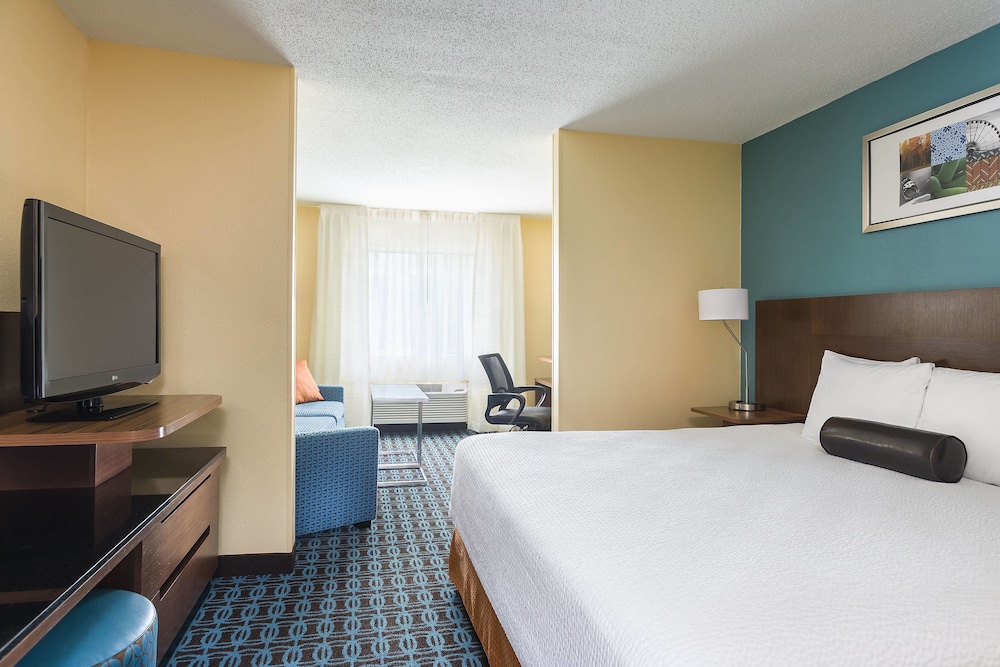 Fairfield Inn & Suites Jackson 11/52