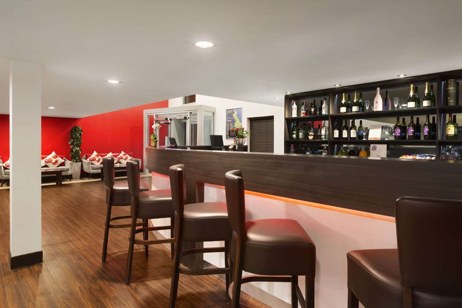 Ramada by Wyndham Oxford 11/16