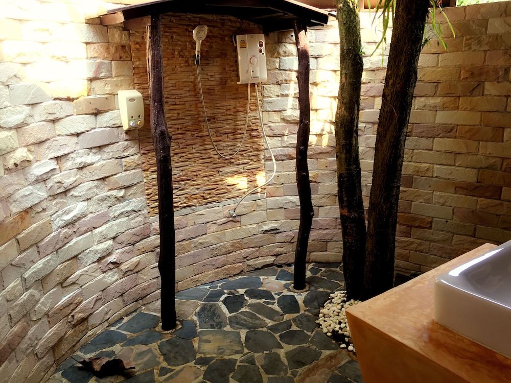 Koh Kood Beach Resort 27/49