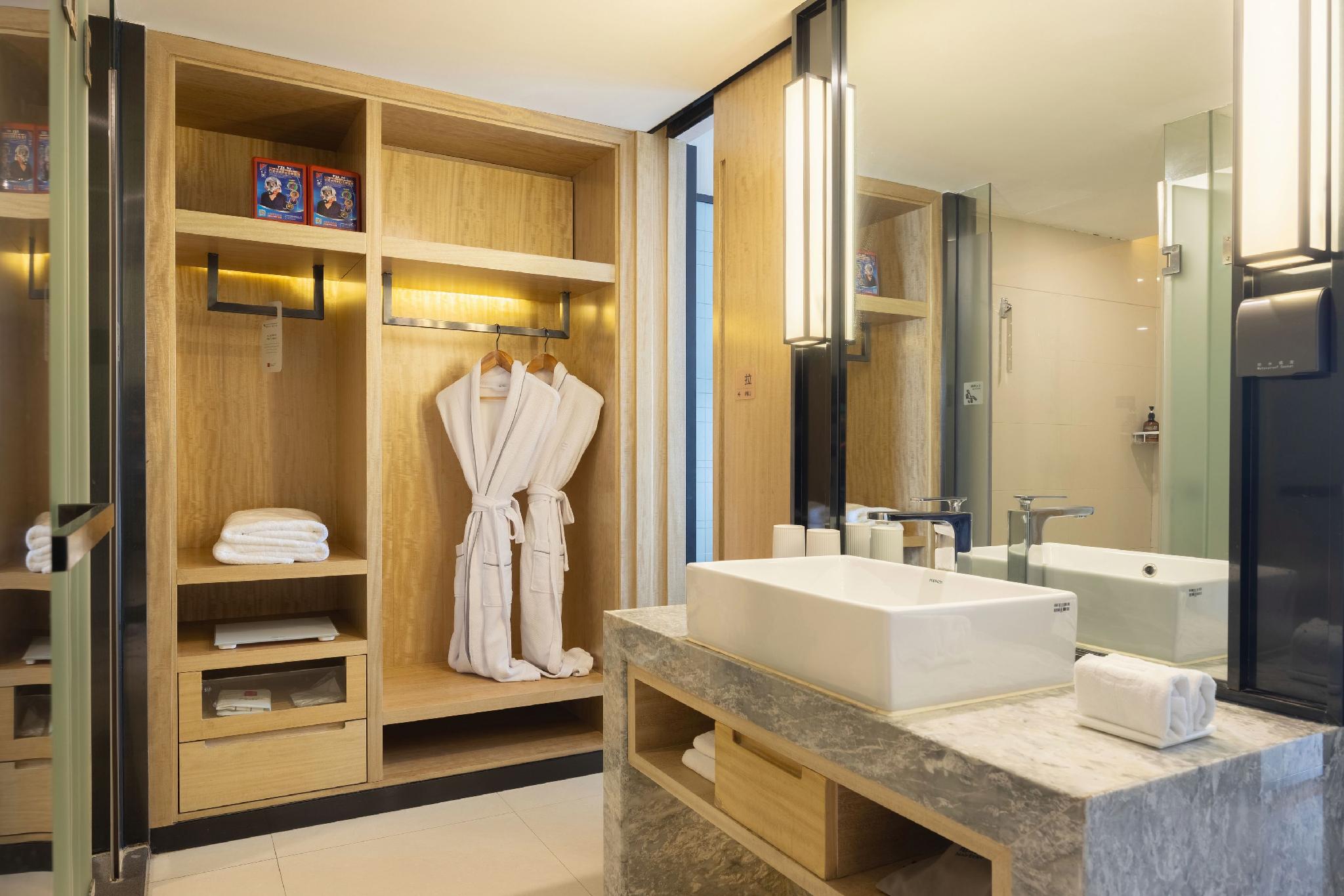 Echarm Hotel (Changde Chaoyang D5 District) 48/52