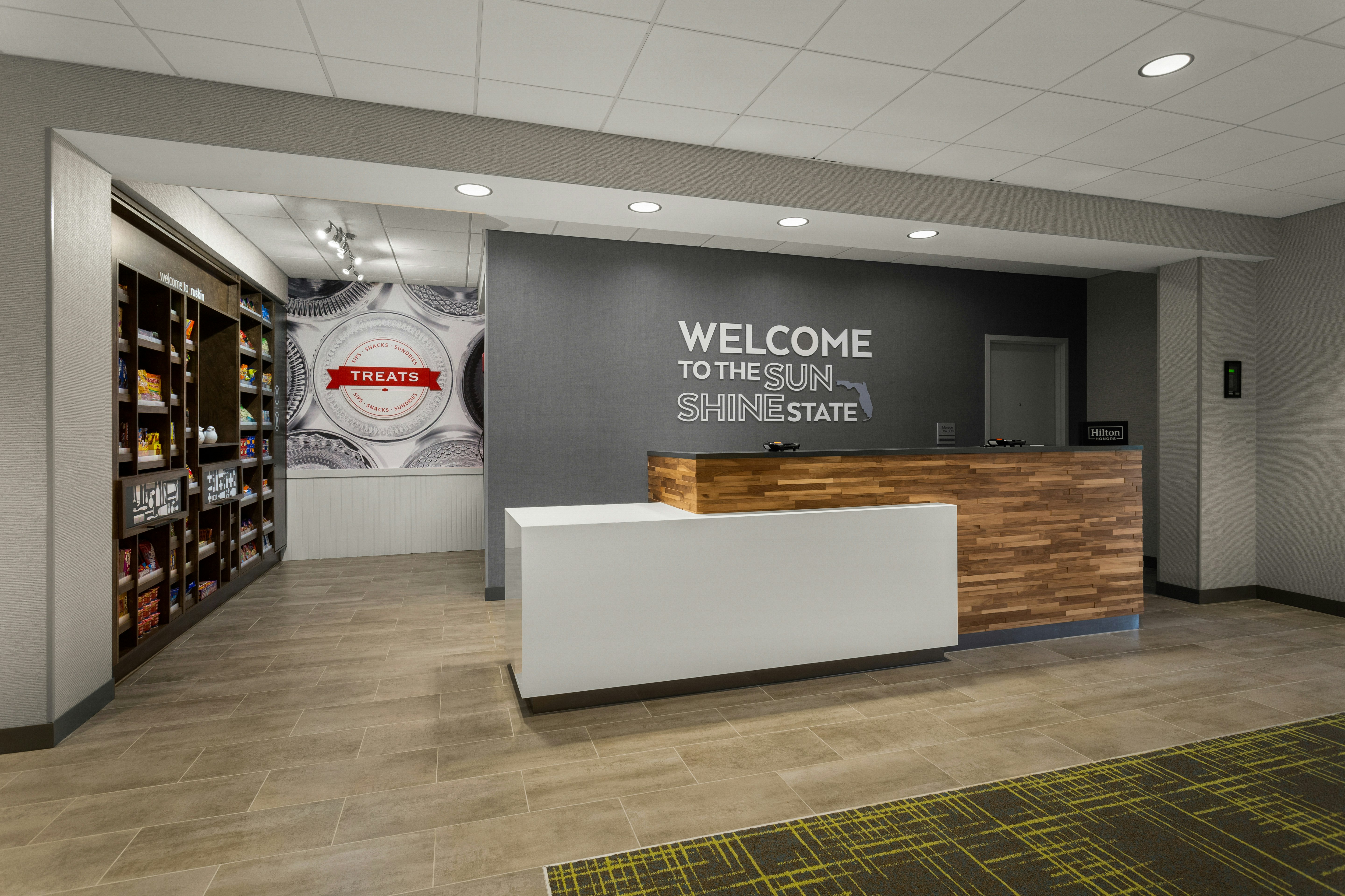 Hampton Inn & Suites Ruskin I-75, FL 4/22