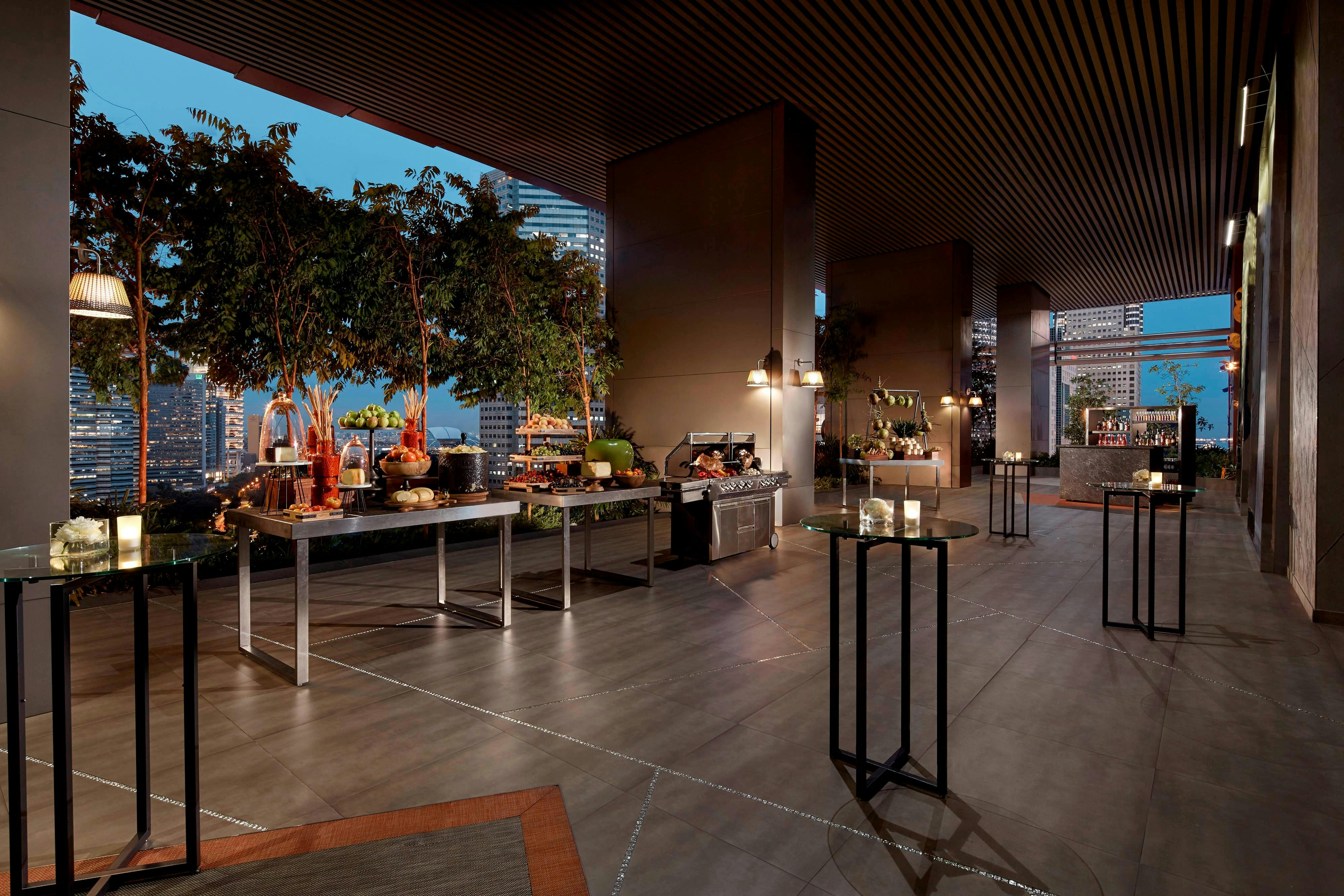 JW MARRIOTT HOTEL SINGAPORE SOUTH BEACH 59/73