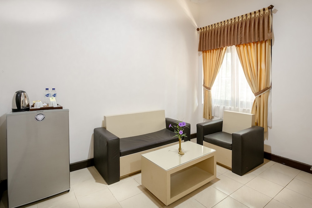 LOMBOK GARDEN HOTEL 51/70