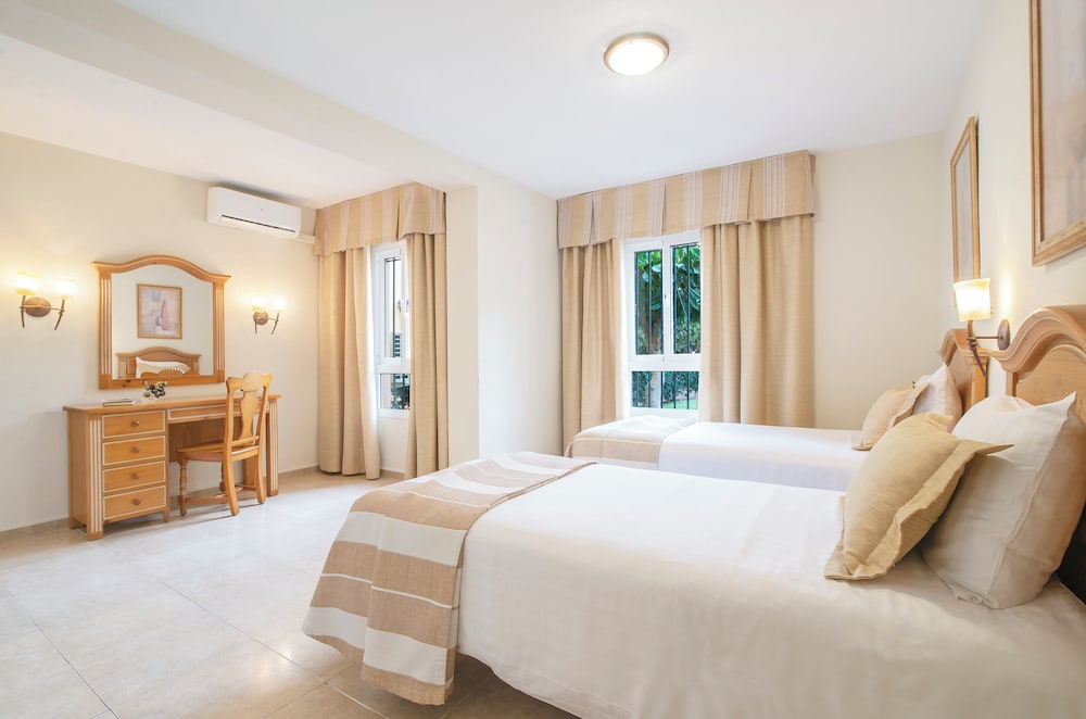 2 Bedrooms, Extra, Classic, Apartment, Twin Beds, Sofa