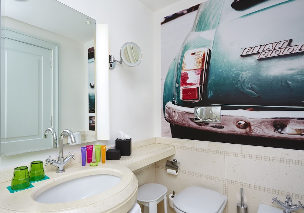 Hotel Indigo Rome St George 37/83