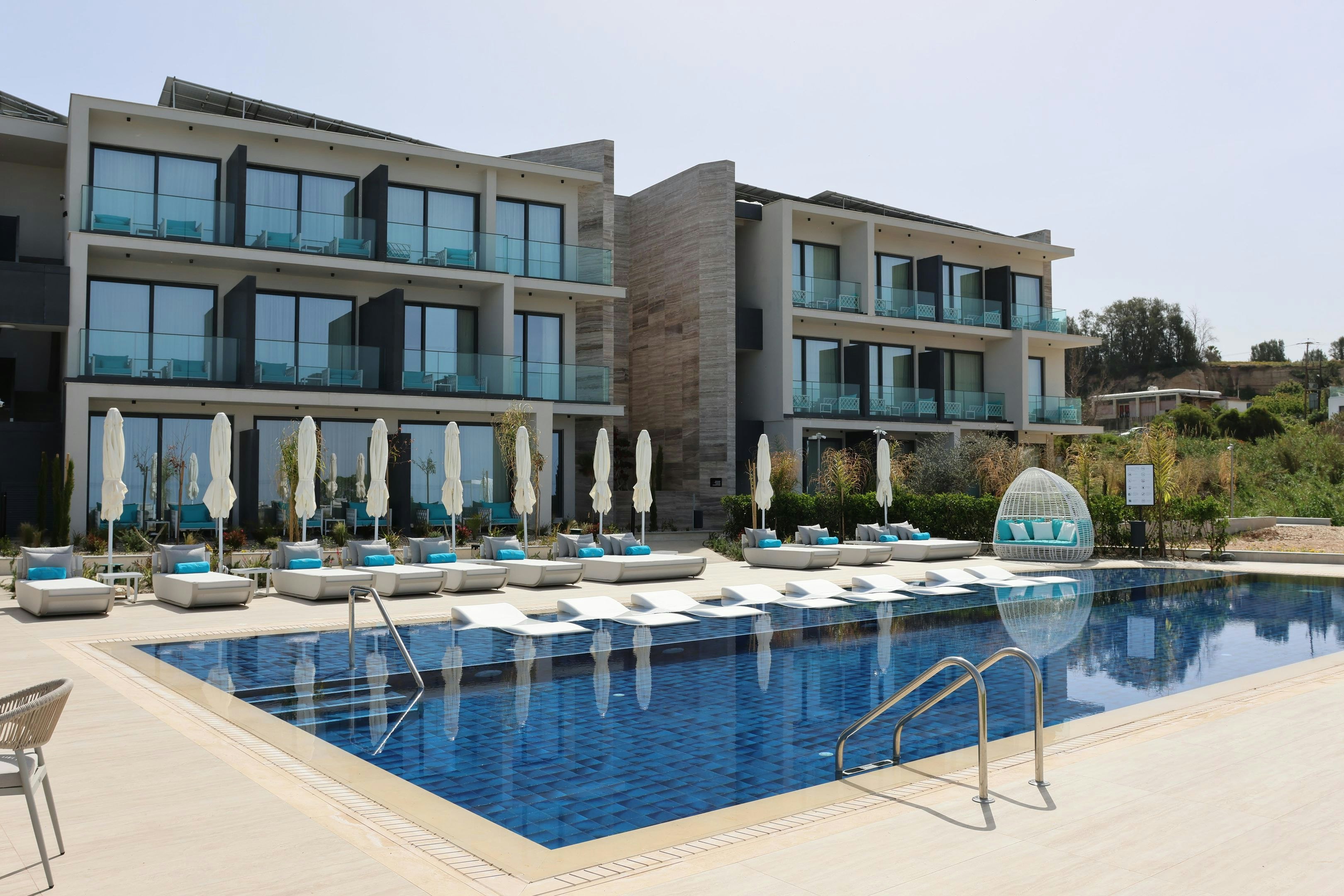 Serbellas Boutique Hotel 43/48