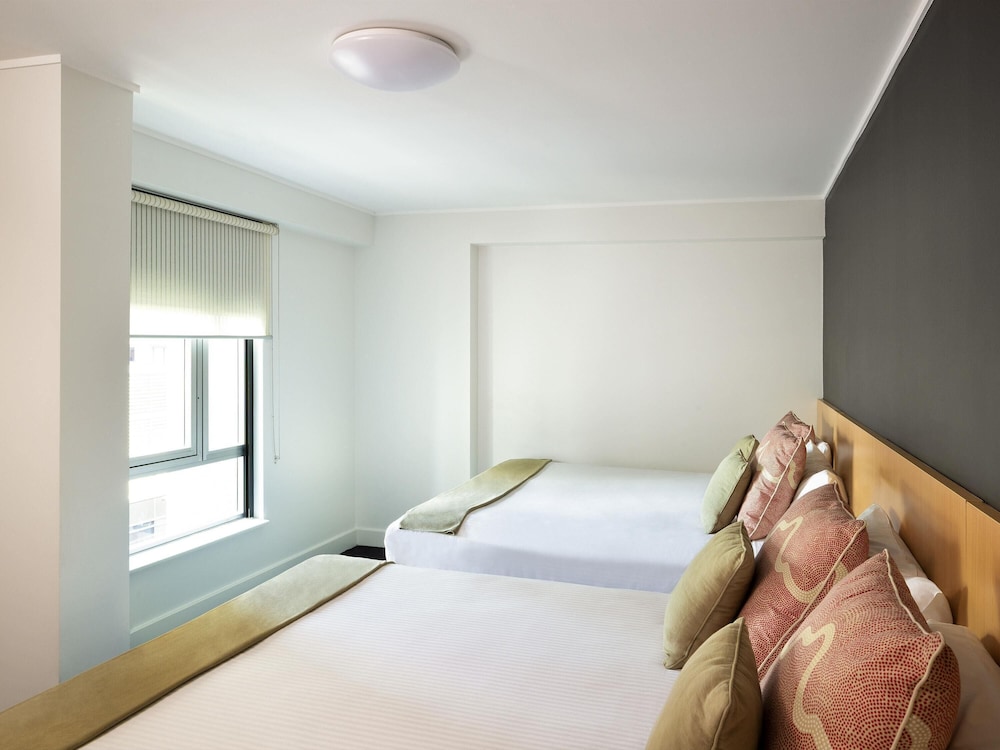 IBIS SYDNEY WORLD SQUARE 24/70