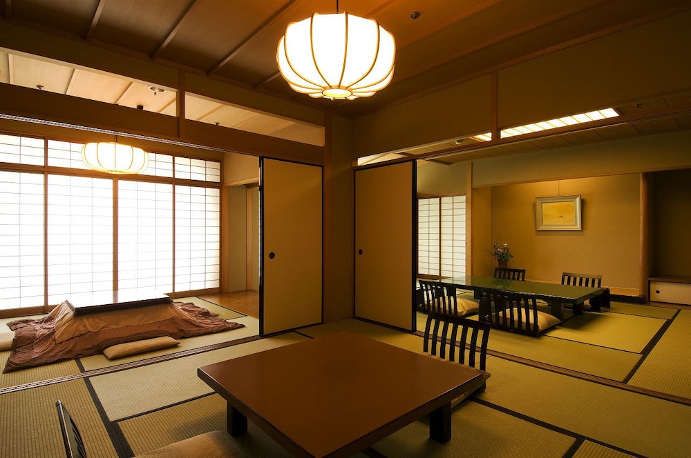 Ginsuiso Bekkan Choraku 26/38