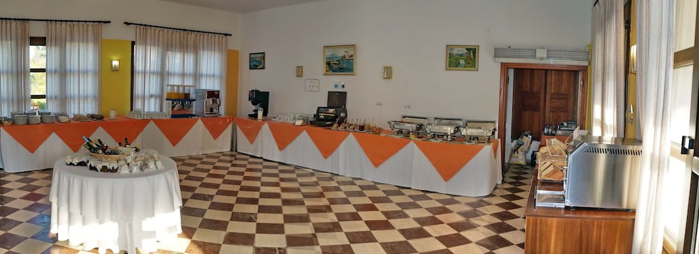 Pasiphae Hotel 21/72