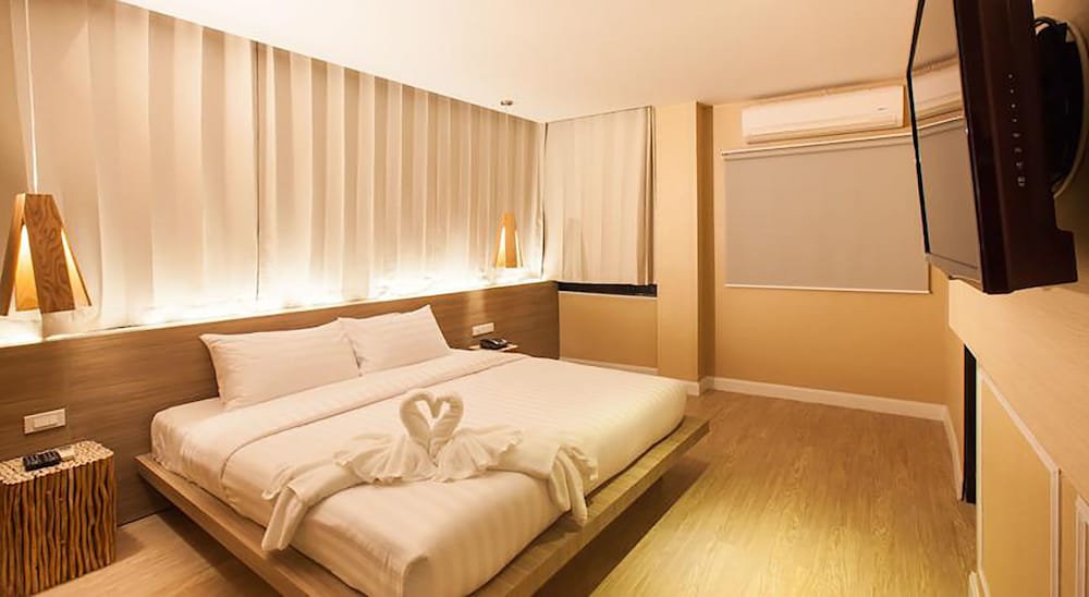 THE BED HATYAI 13/43