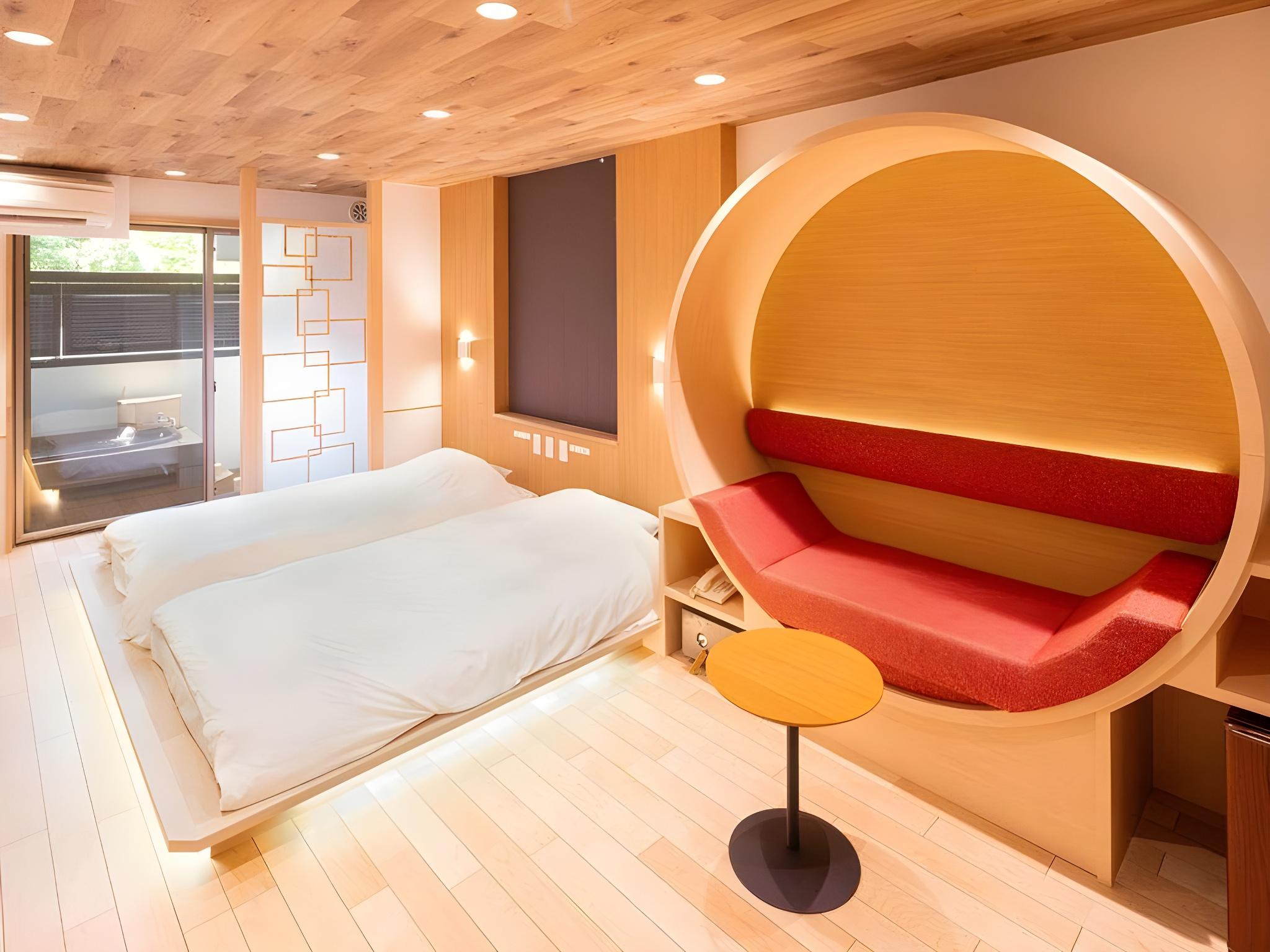Room, Twin Beds, Outdoor Bath