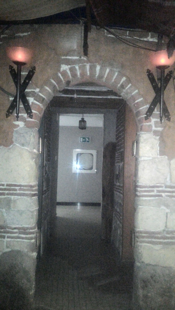 Semsan Hotel 42/66