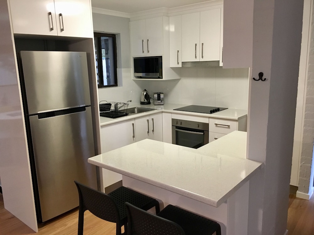 Burleigh Palms Holiday Apartments 61/75