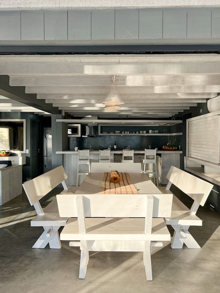 Club de Mar Condo Hotel 2/50