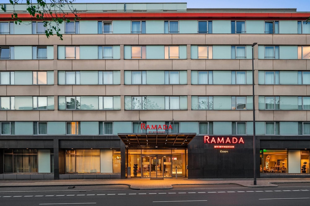 Ramada by Wyndham Essen 3/45