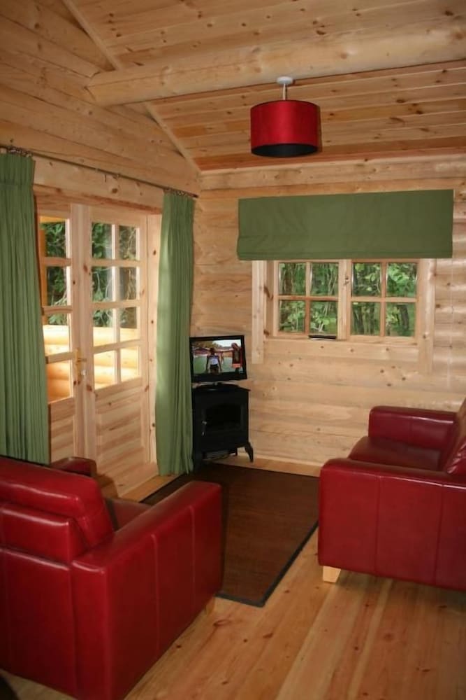 Bcc Loch Ness Log Cabins 27/46