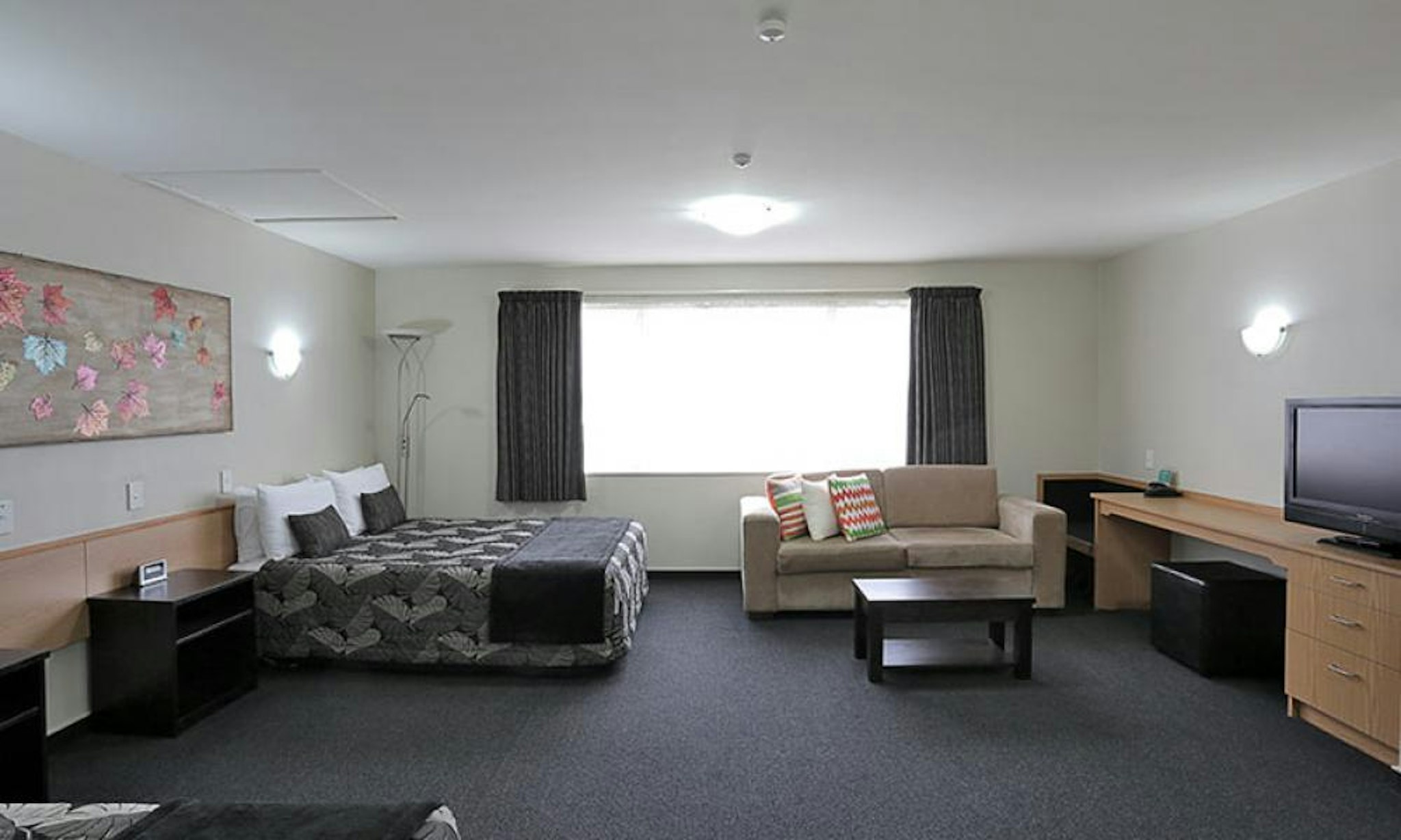 Homestead Villa Motel 24/36