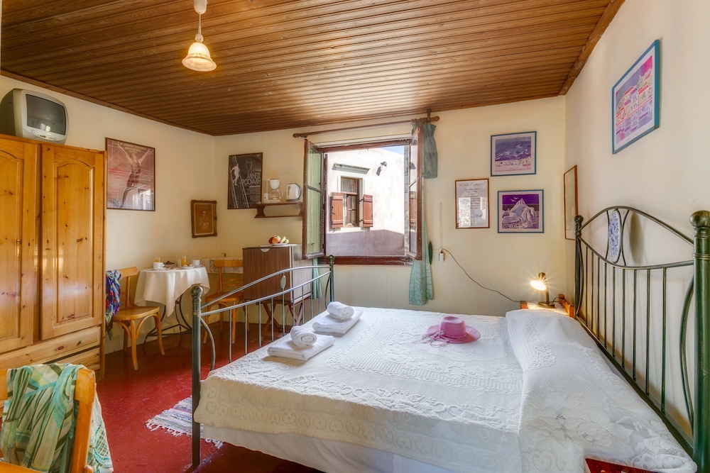 Ifigenia Luxury Suites 14/50