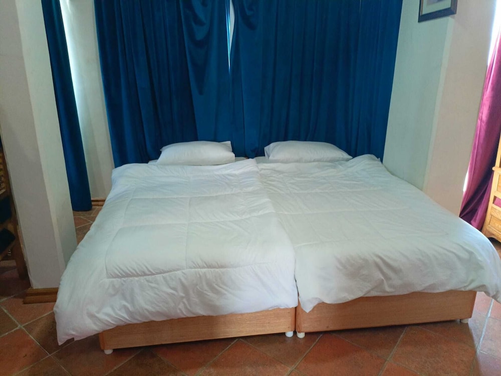 Kuwait Palace Hotel Apartment 27/66