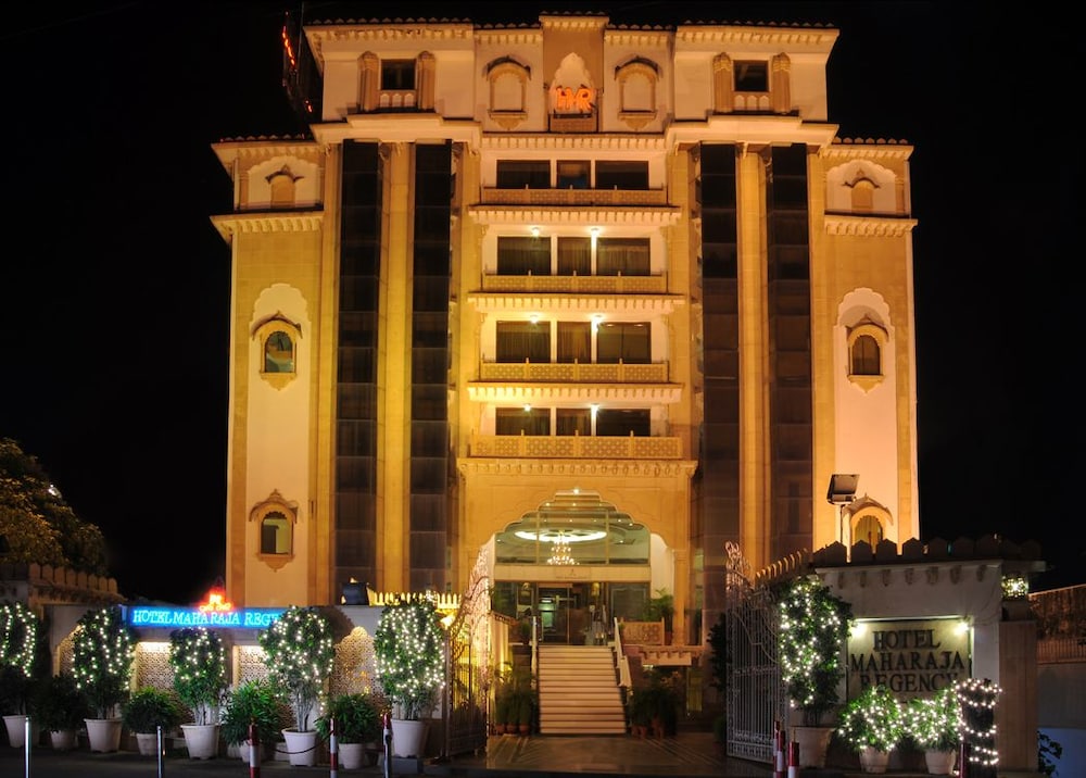Maharaja Regency 1/27
