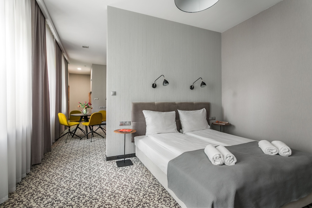 No.23 Premium Aparthotel 6/38