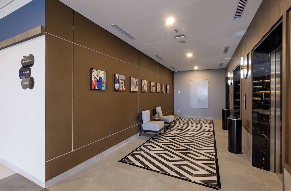 ARTOTEL Hub Simpang Temu 1/19