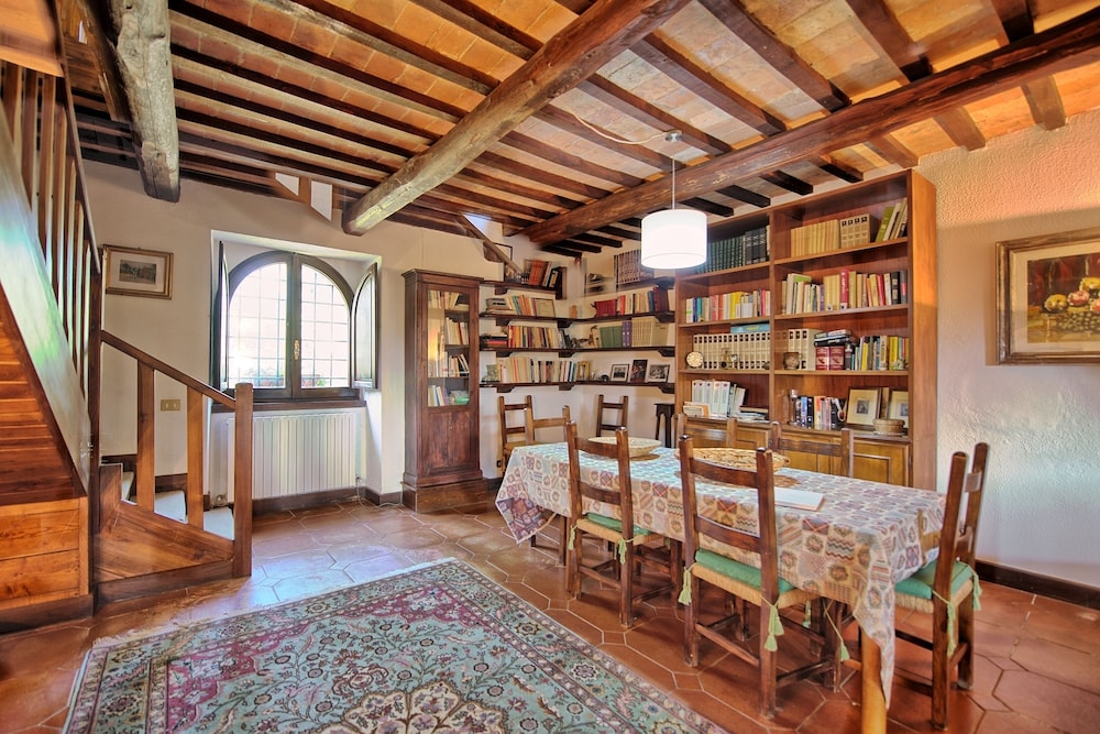 Casale Giulio 8/23