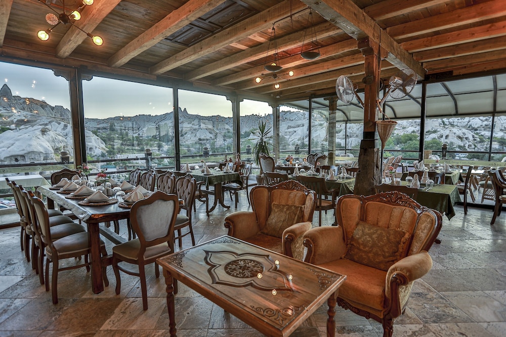 Sah Saray Cave Suites Halal Hotel 49/61