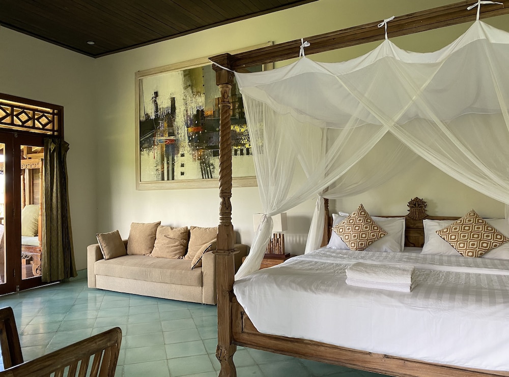 Sawah Indah Villa 24/86