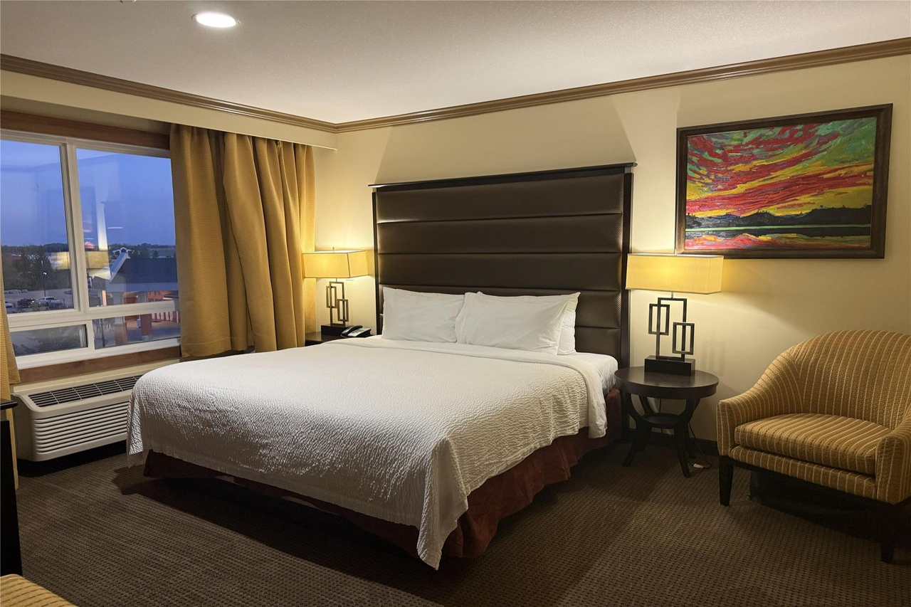 Best Western Plus Rose Country Hotel 9/18