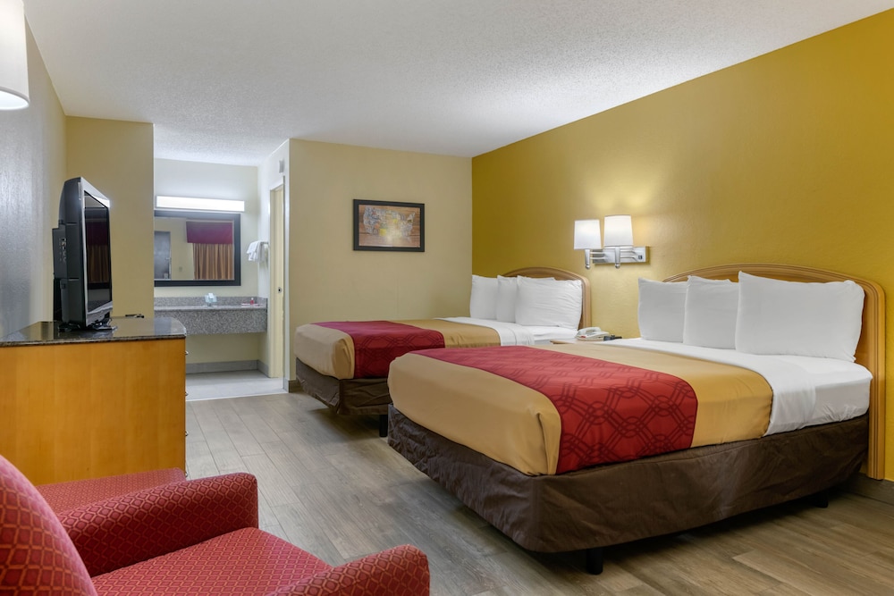 SureStay by Best Western Jacksonville Airport 18/54