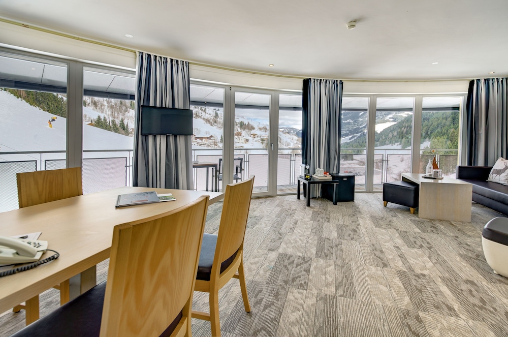 Hotel Residenz Hochalm 64/75