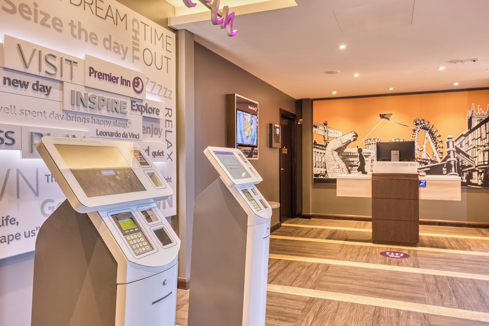 Lobby at Premier Inn Oxford Botley, OXFORD