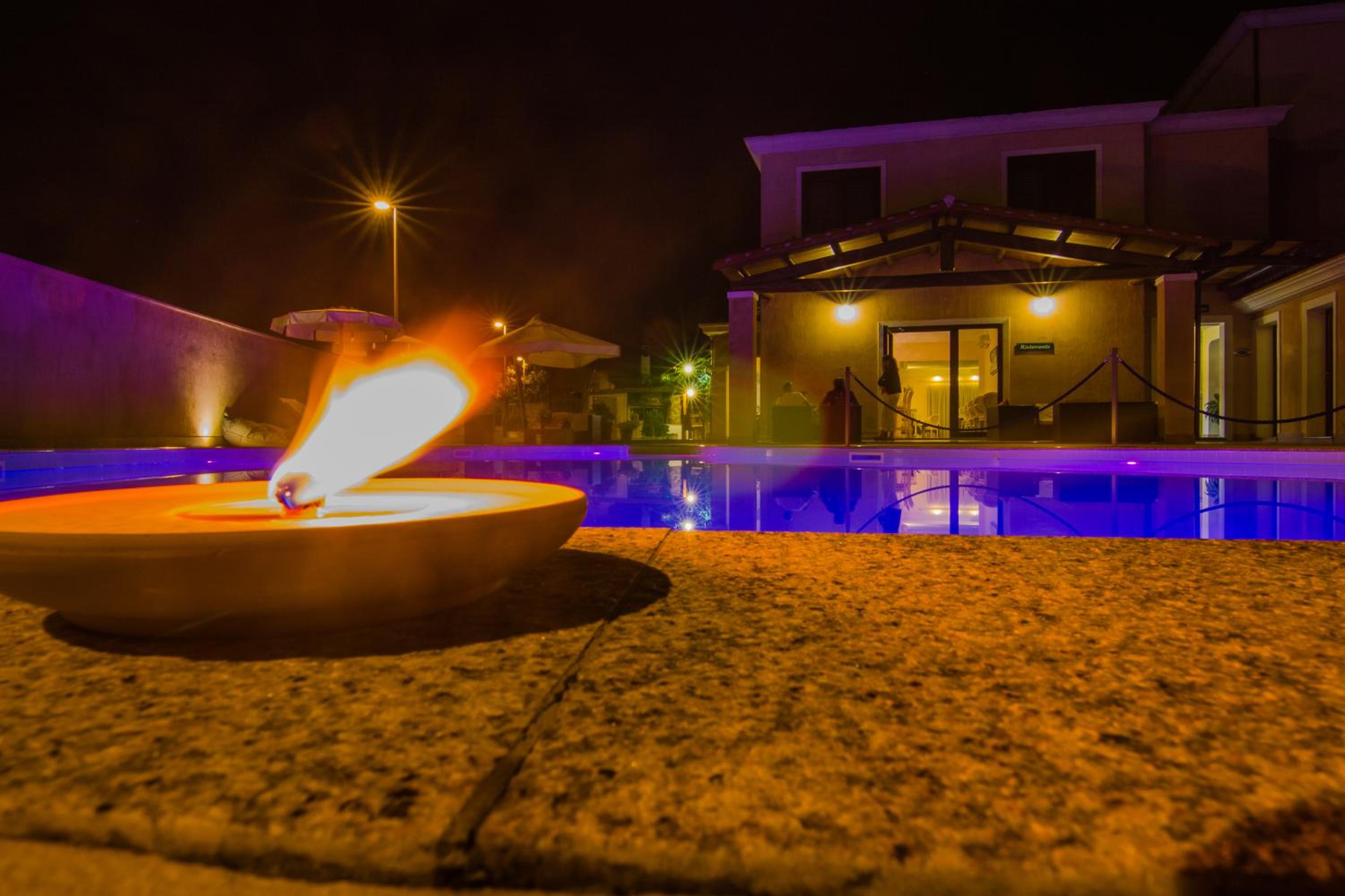 La Perla Hotel 42/47