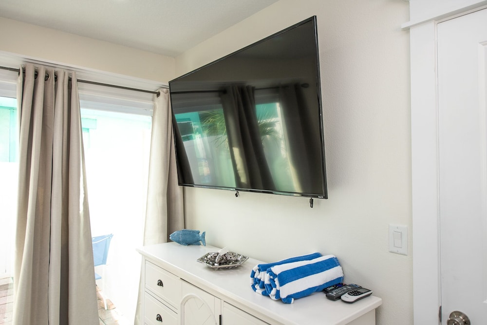 Anna Maria Island Inn 42/62