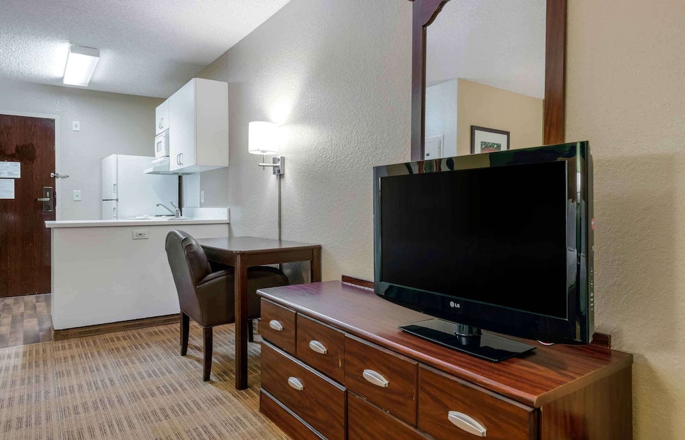 Extended Stay America-Orlando-Convention Ctr-Sports Complex 8/33