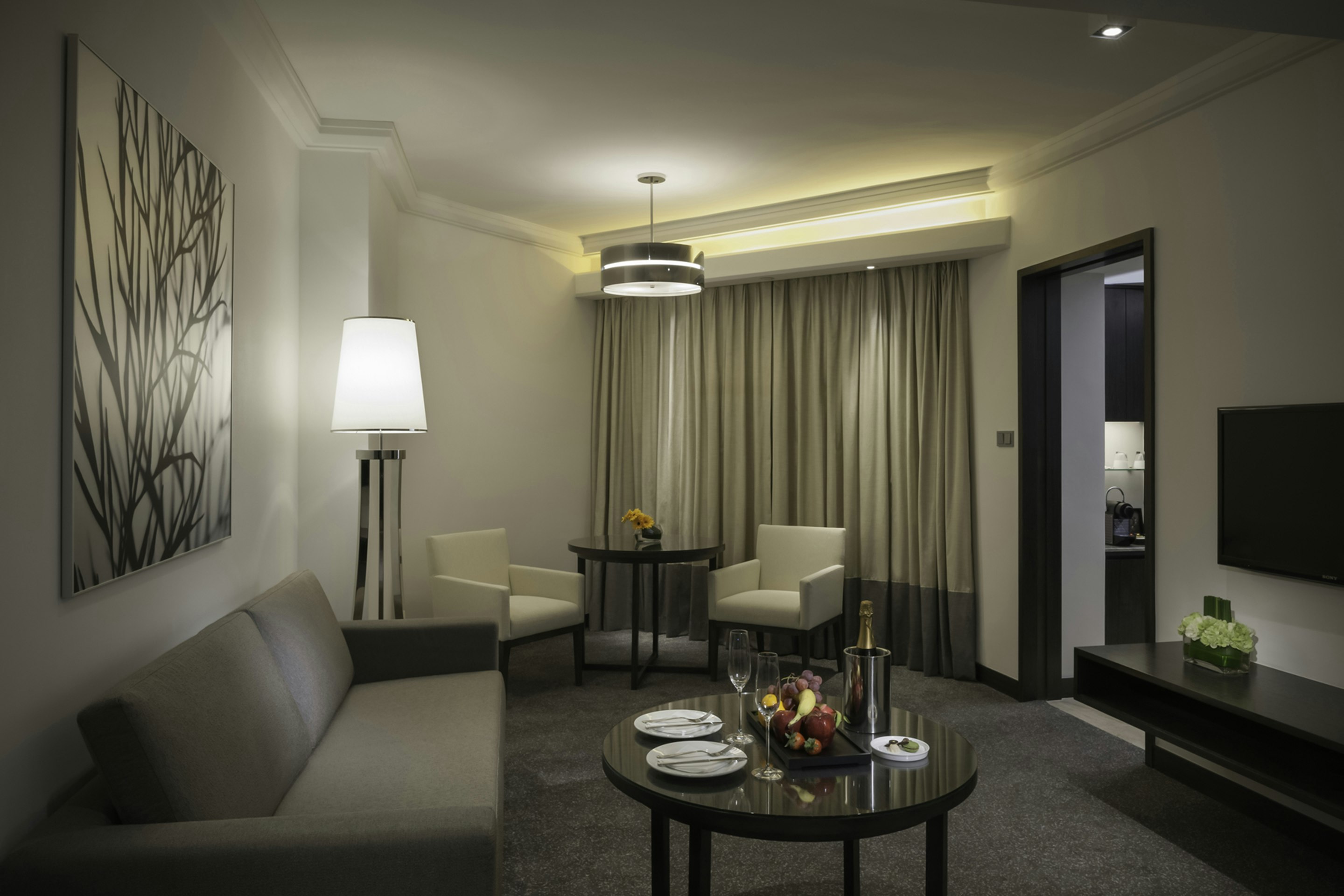 Gateway Hotel 28/50
