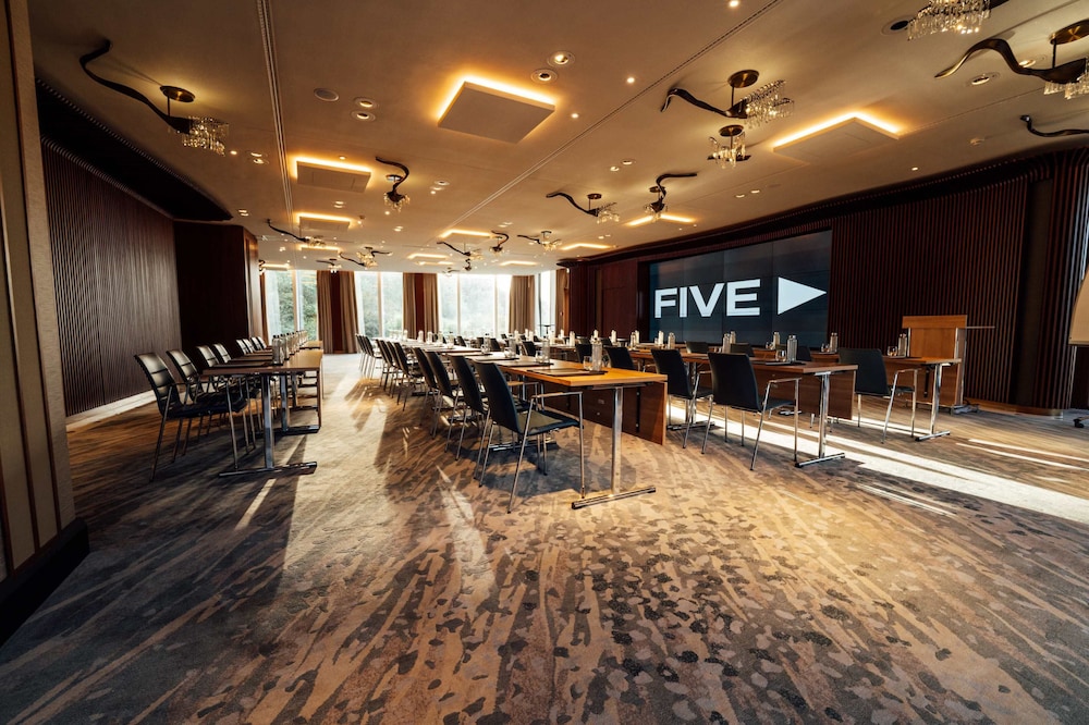 FIVE Zurich Hotel 51/64