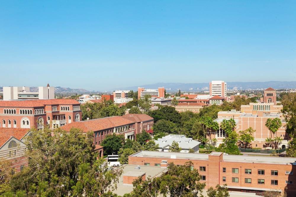 USC Hotel 46/51