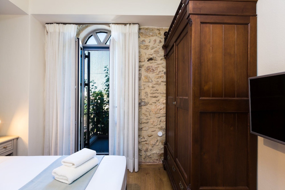 Philoxenia Apartments 30/50